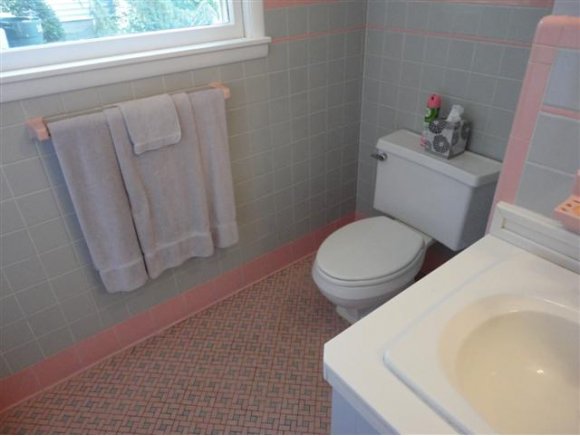 2718 Country Club Road Endwell, NY 13760 - Photo 10 of 24 Gallery Image 10
