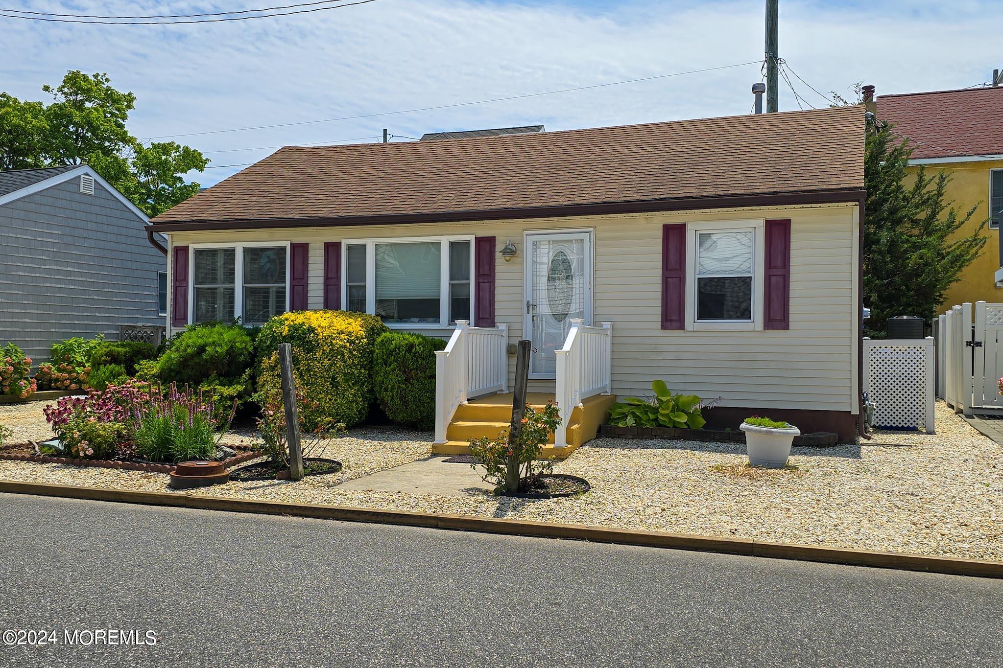 137 South Bayside Road Lavallette, NJ 08735 - Photo 1 of 27 00