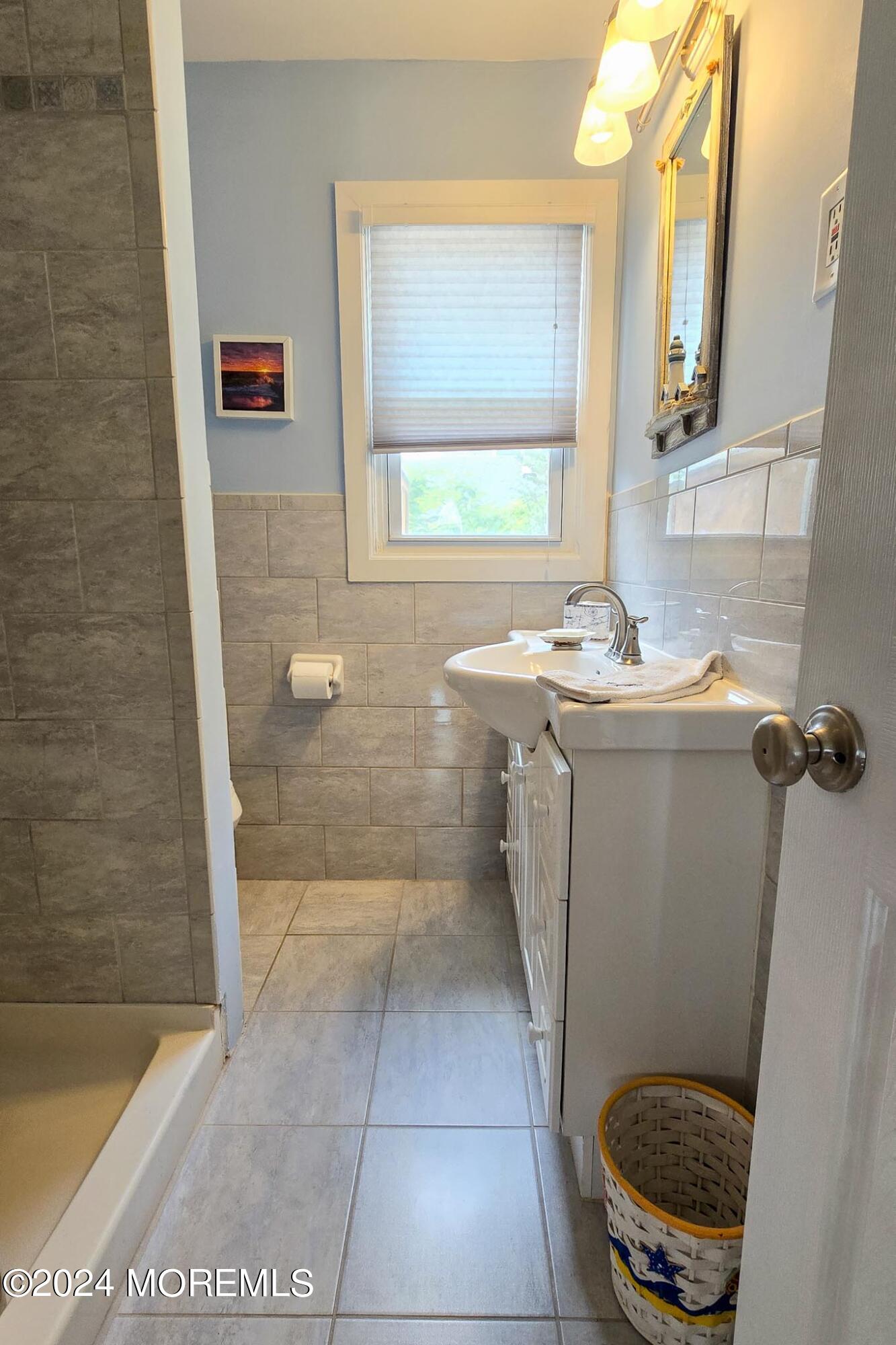 137 South Bayside Road Lavallette, NJ 08735 - Photo 22 of 27 19
