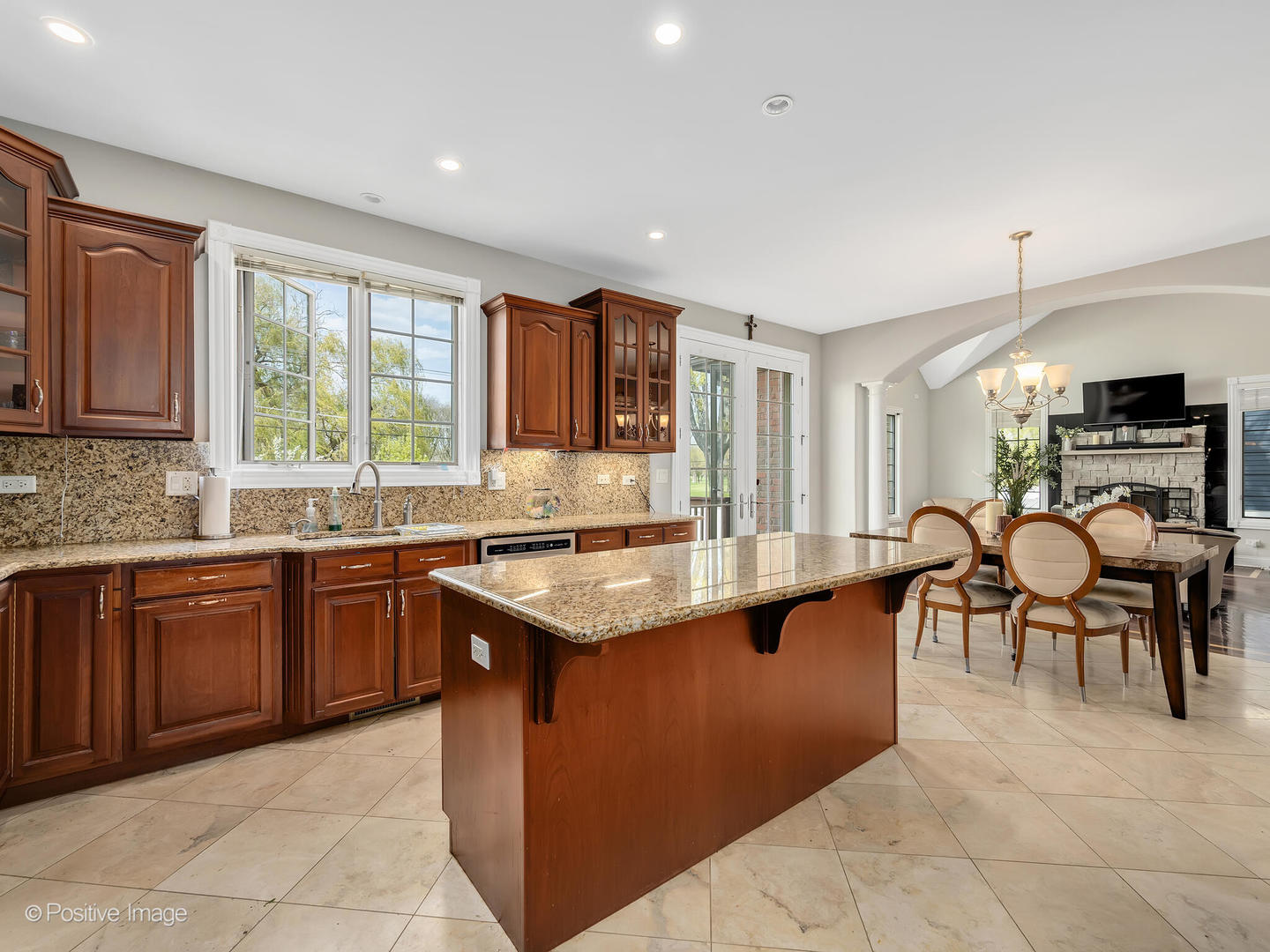 2804 Central Road Glenview, IL 60025 - Photo 15 of 41 a kitchen with lots of counter top space