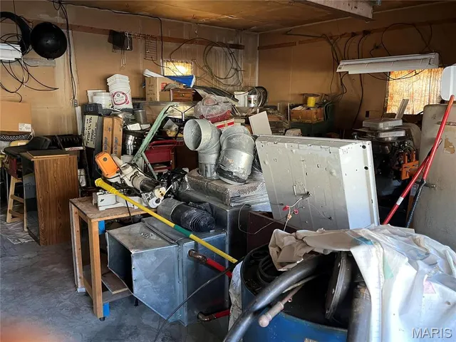 $129,900 | 21987 Teak Lane, St. Robert, MO 65584