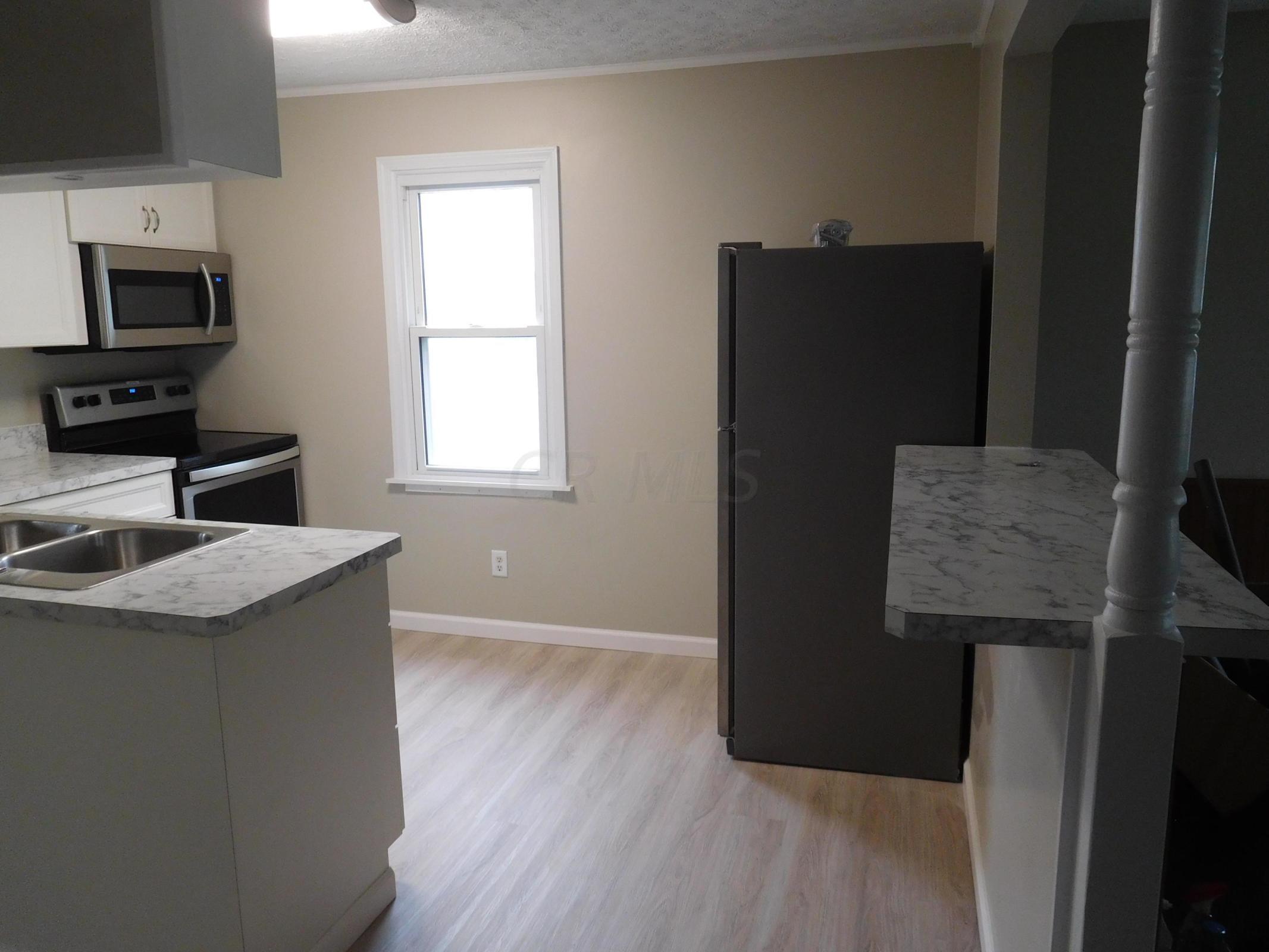 746 Elaine Road Whitehall, OH 43213 - Photo 9 of 13 Gallery Image 9
