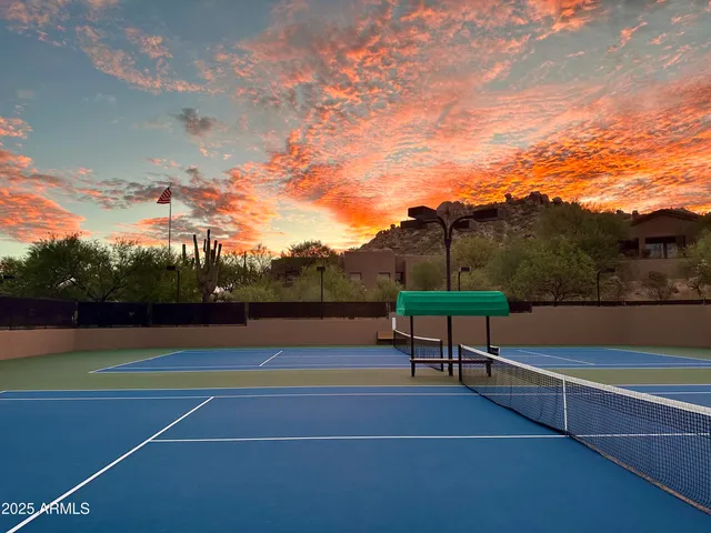 a view of a tennis court