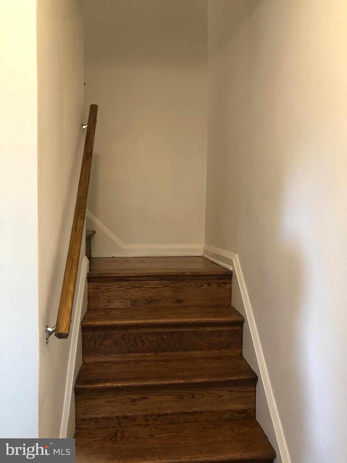 3810 Bancroft Road Baltimore, MD 21215 - Photo 13 of 19 a view of entryway