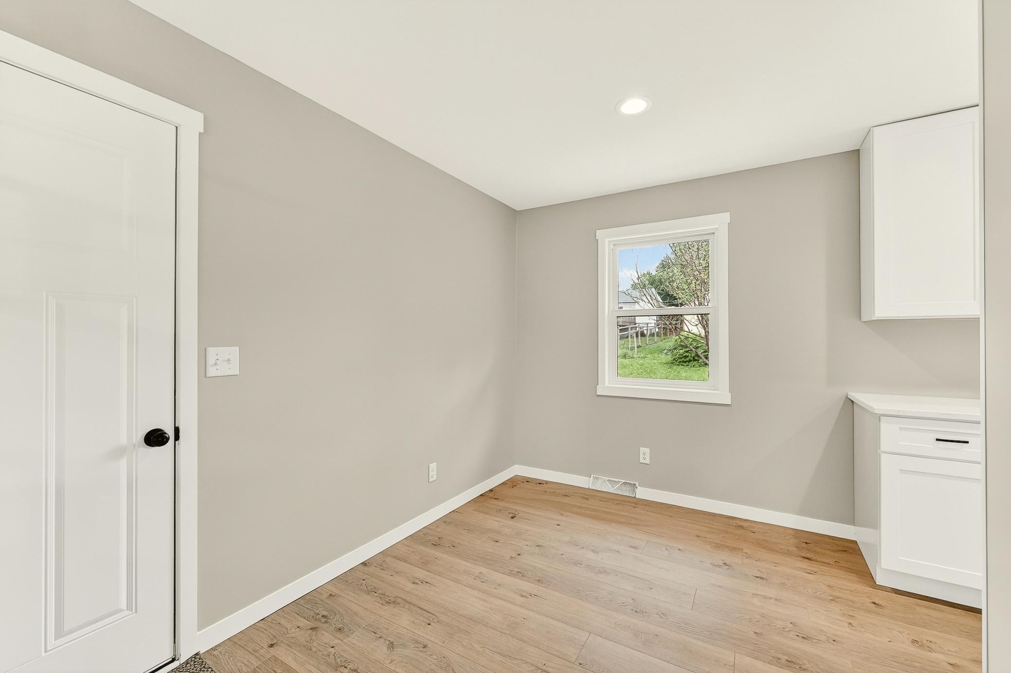 310 4th Street Northeast Byron, MN 55920 - Photo 7 of 24