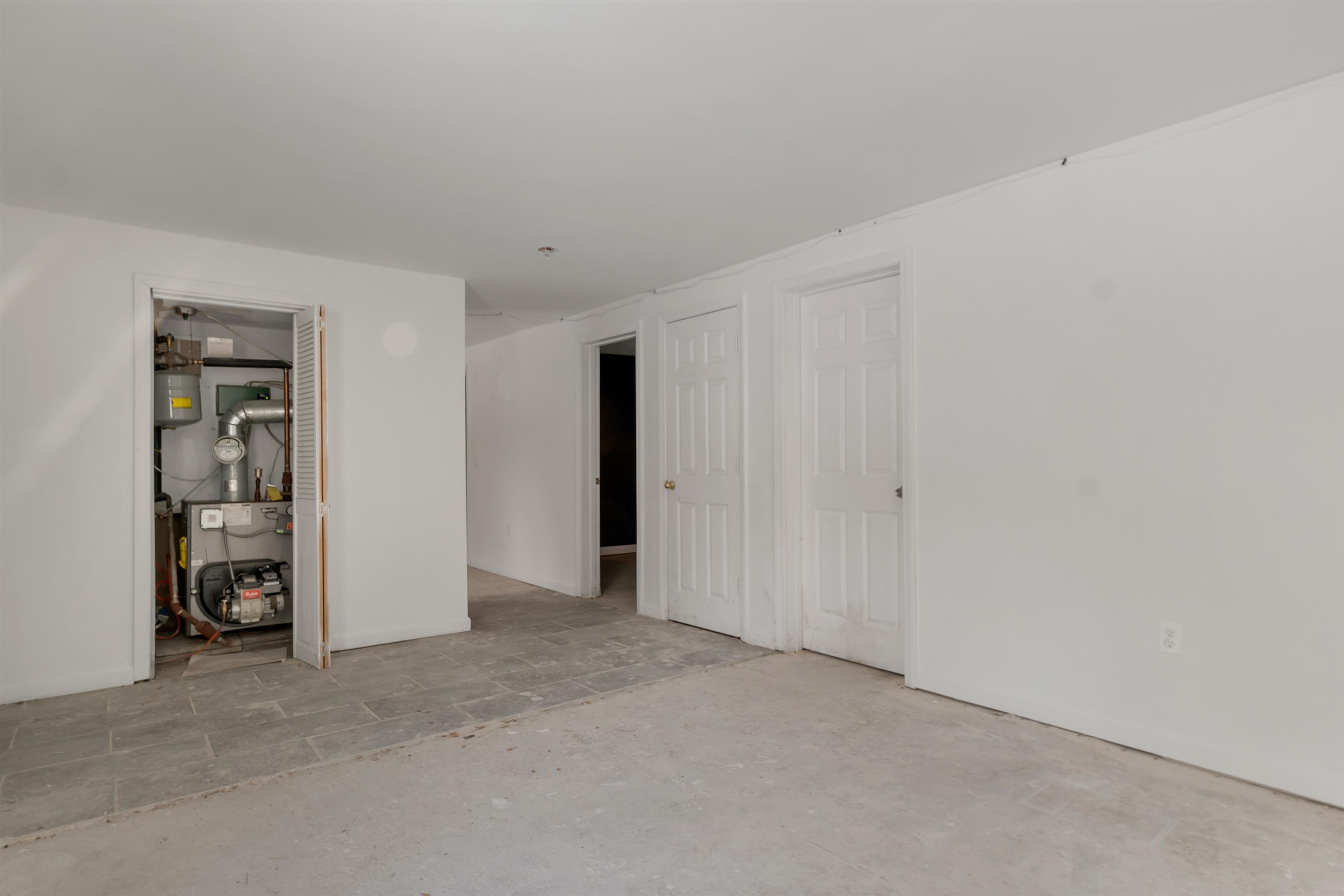 633 Daniel Webster Highway Merrimack, NH 03054 - Photo 29 of 32