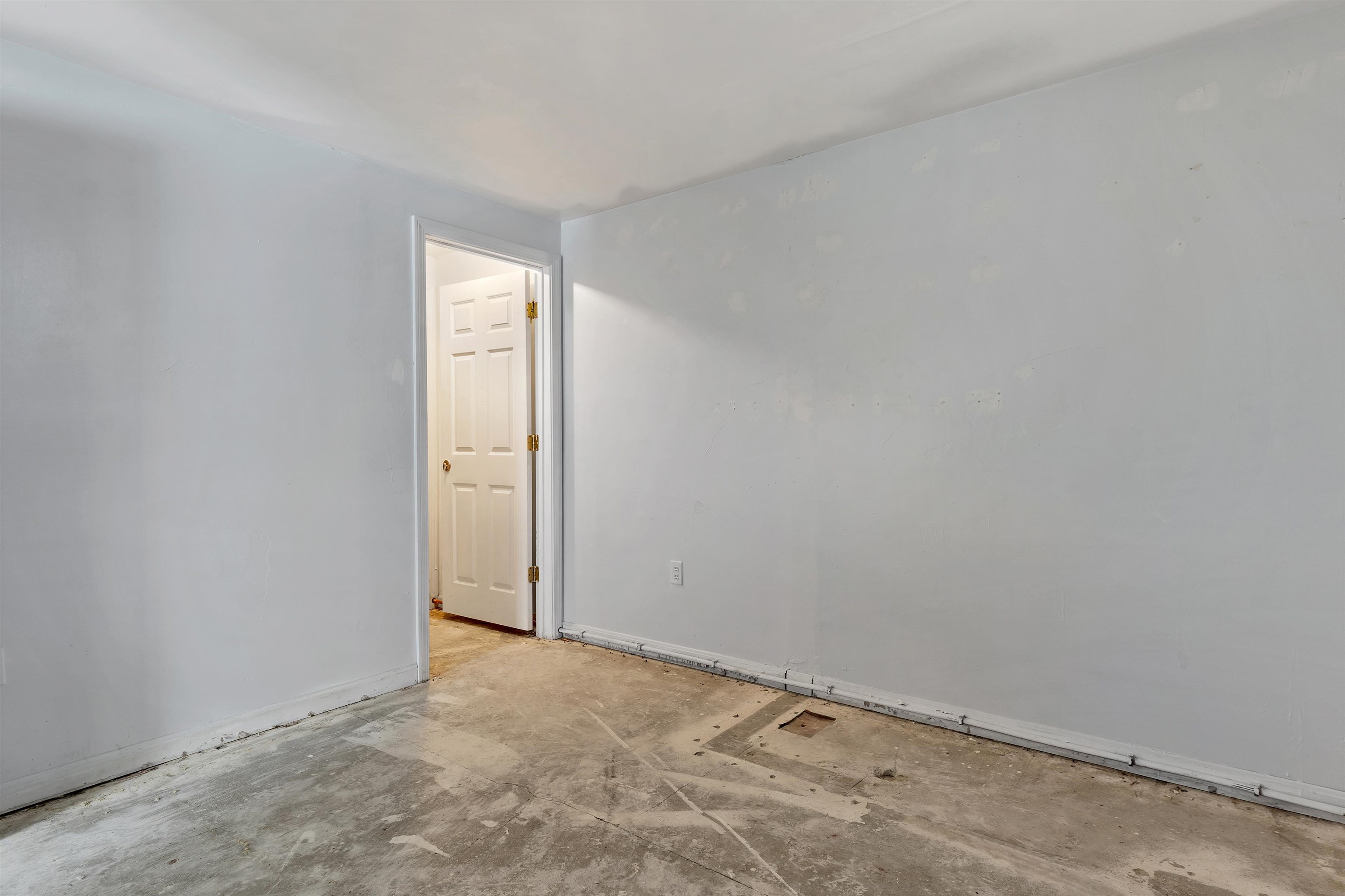 633 Daniel Webster Highway Merrimack, NH 03054 - Photo 31 of 32