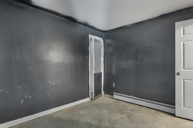 $515,000 | 633 Daniel Webster Highway, Merrimack, NH 03054