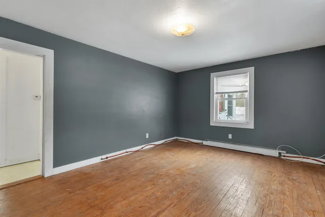 $515,000 | 633 Daniel Webster Highway, Merrimack, NH 03054