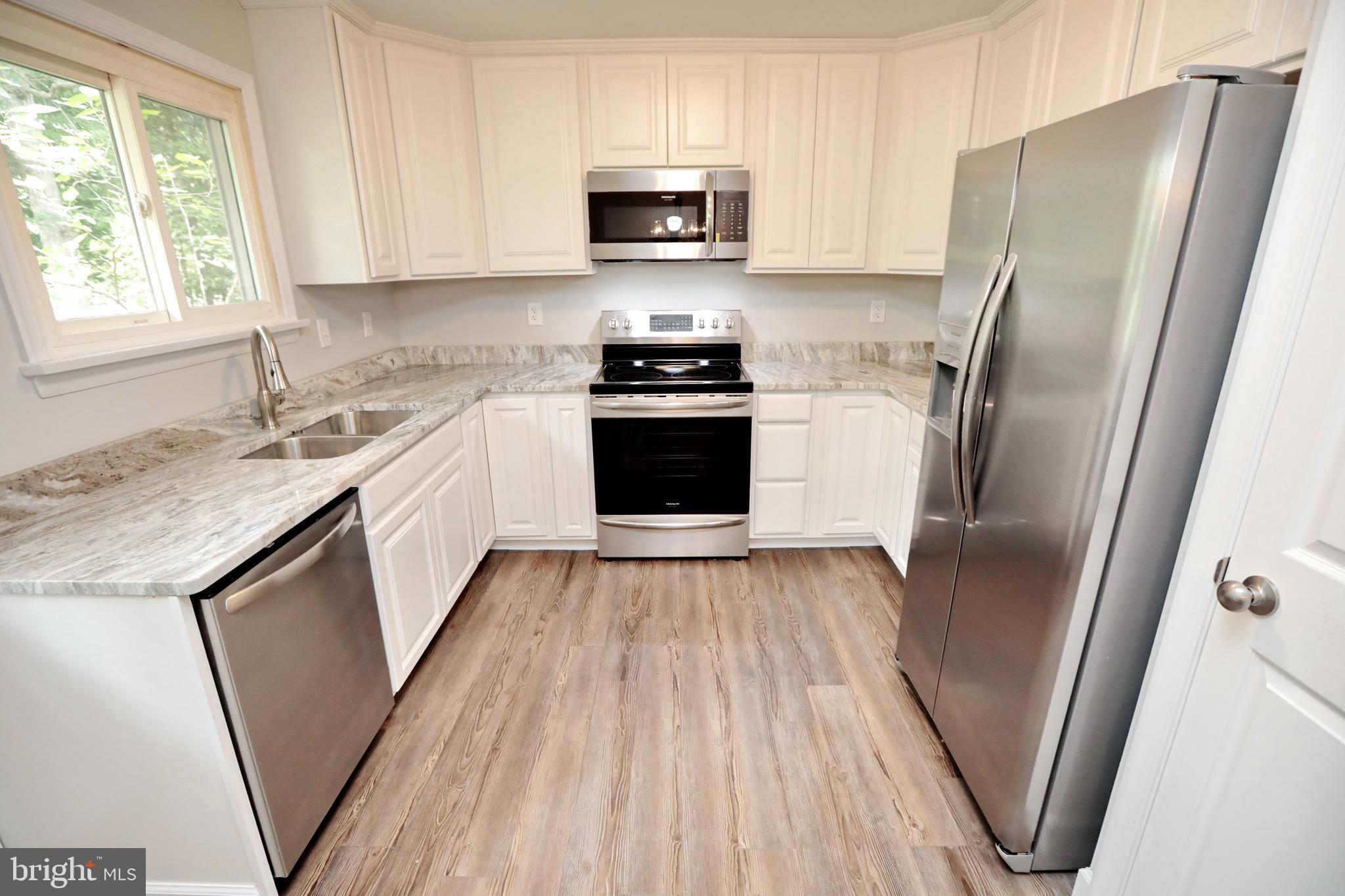 311 Manning Road East Accokeek, MD 20607 - Photo 12 of 50