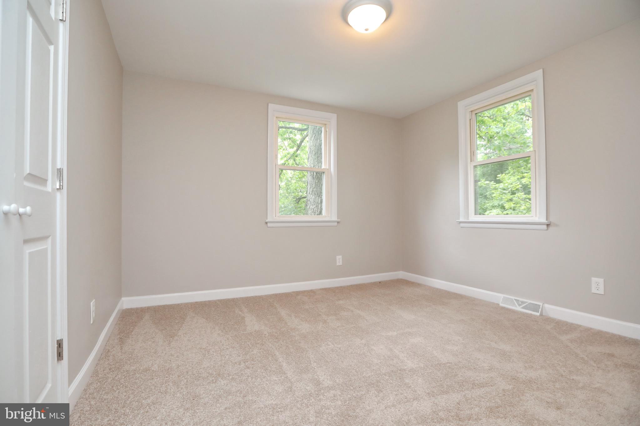 311 Manning Road East Accokeek, MD 20607 - Photo 18 of 50