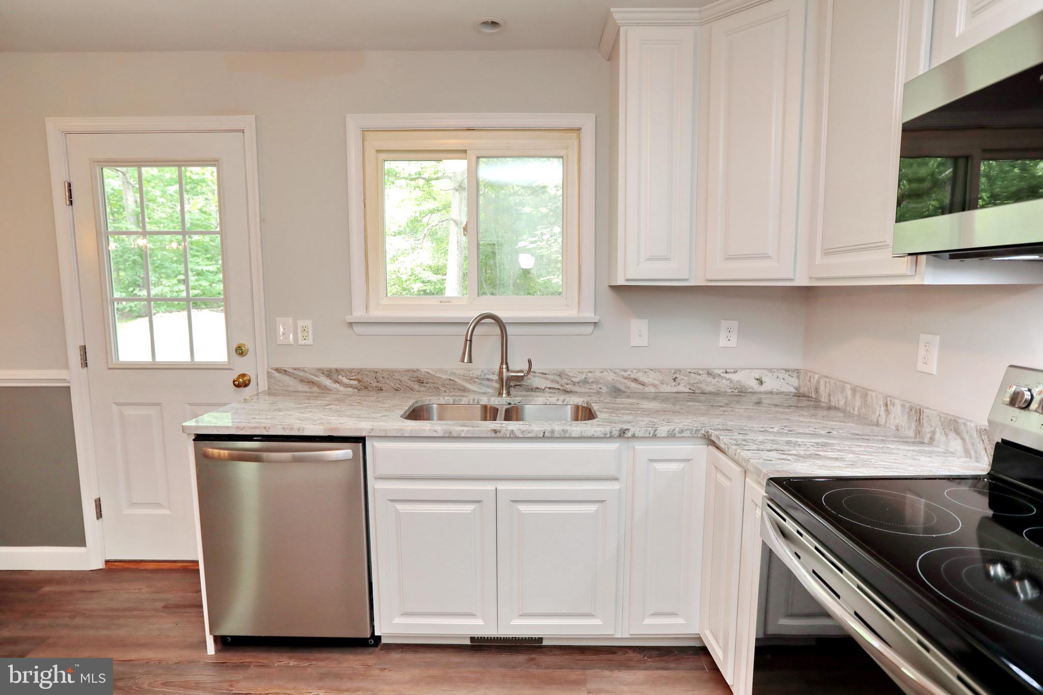 311 Manning Road East Accokeek, MD 20607 - Photo 4 of 50