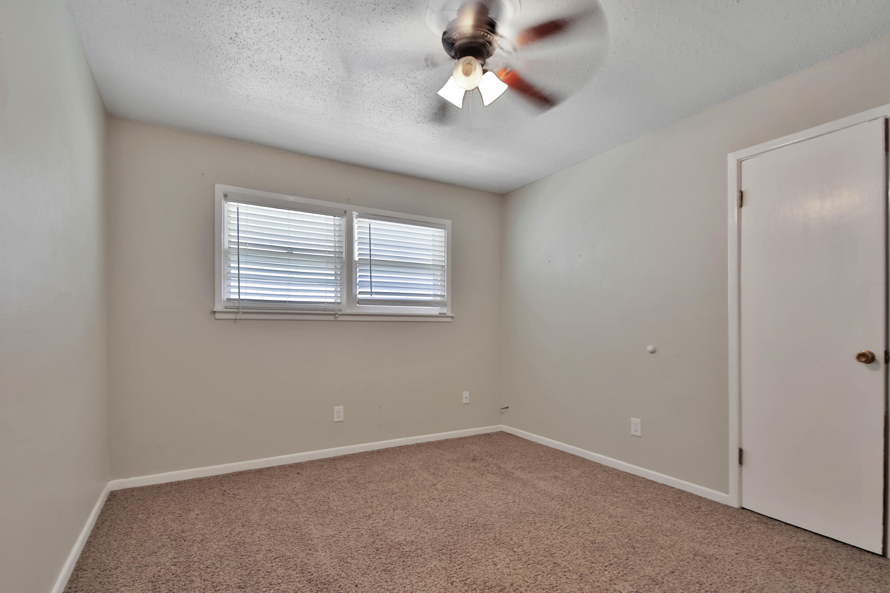 4317 31st Street Lubbock, TX 79410 - Photo 20 of 34 IMG_9843