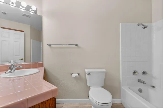 $442,000 | 2794 Summerbreeze Place, Redding, CA 96001