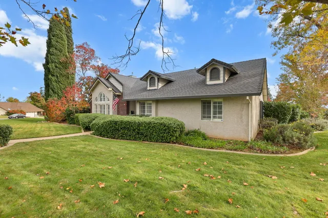 $442,000 | 2794 Summerbreeze Place, Redding, CA 96001