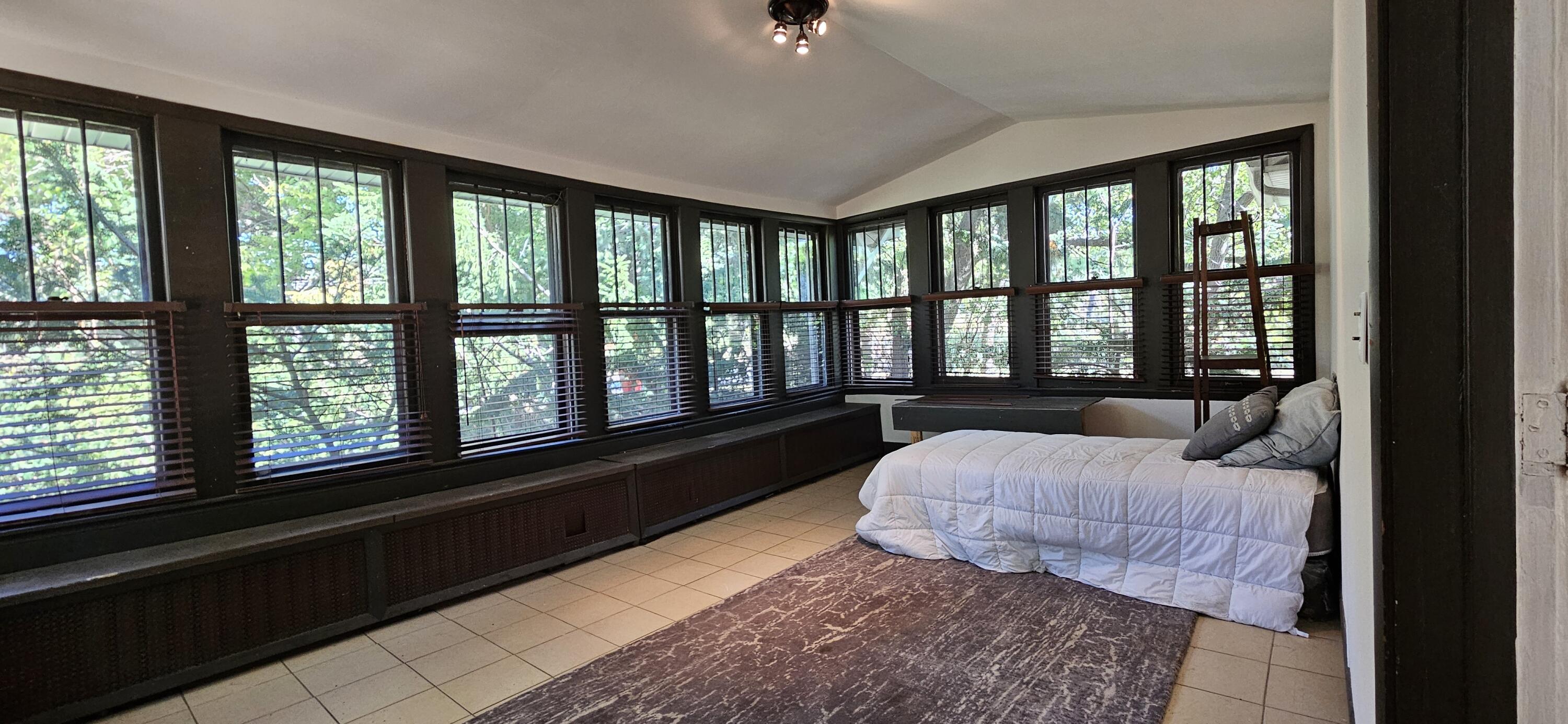 6225 Forest Avenue Gary, IN 46403 - Photo 13 of 144 3000x1386