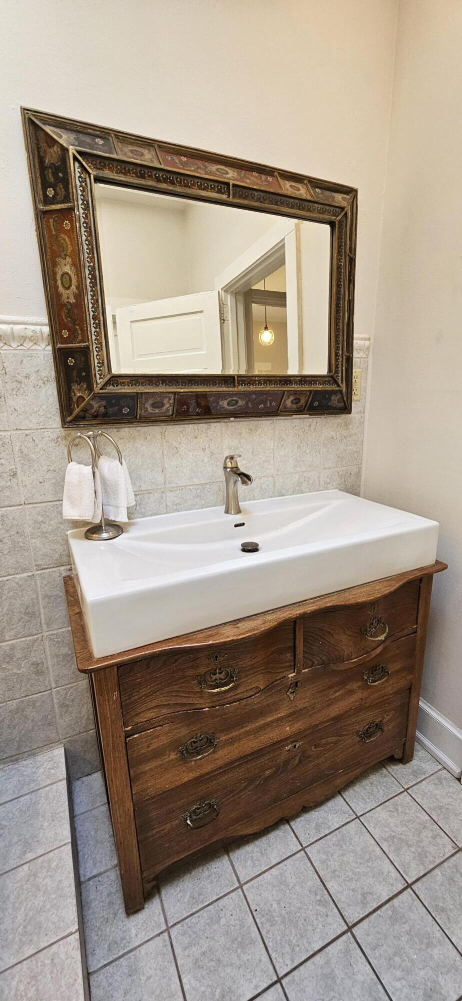 6225 Forest Avenue Gary, IN 46403 - Photo 43 of 144 924x2000