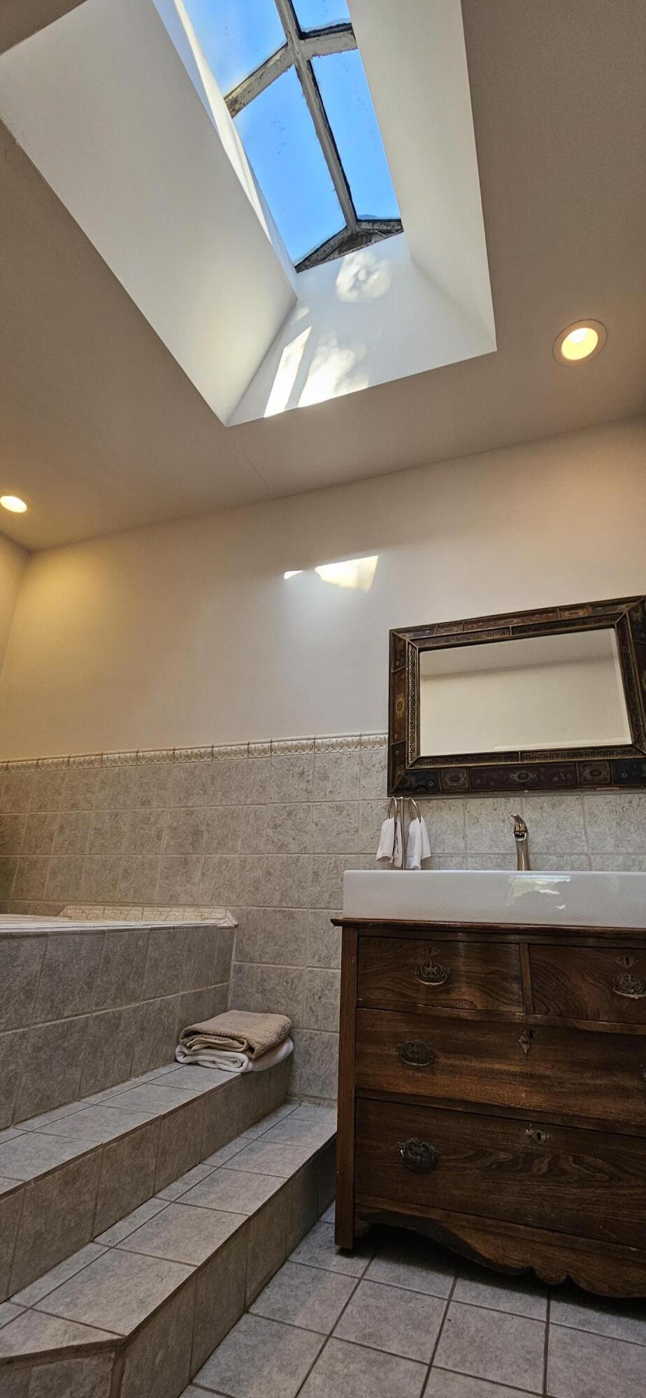 6225 Forest Avenue Gary, IN 46403 - Photo 44 of 144 924x2000