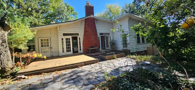 $380,000 | 6225 Forest Avenue, Gary, IN 46403