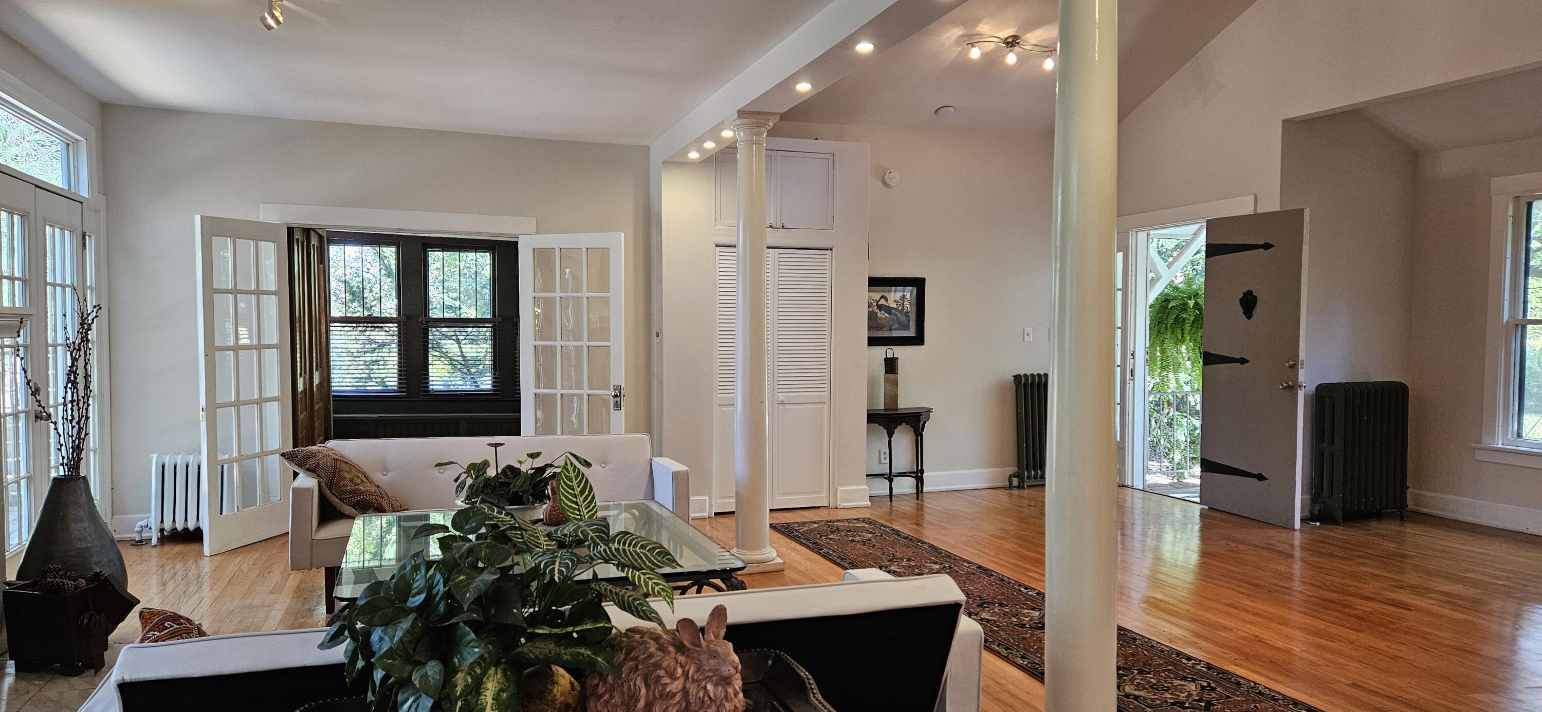 6225 Forest Avenue Gary, IN 46403 - Photo 7 of 144 3000x1386