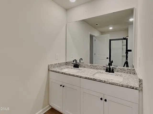 $1,749 | 25 Neuse Holw Court, Clayton, NC 27527