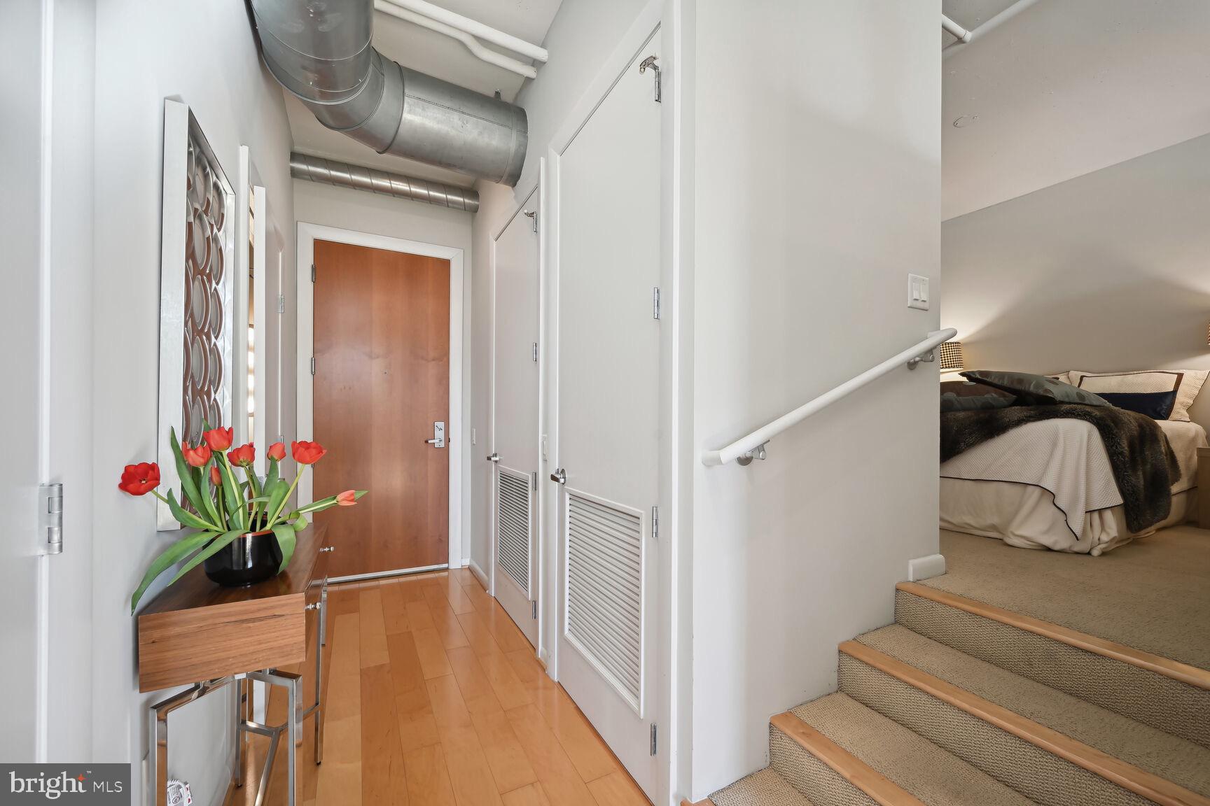 811 4th Street Northwest, Unit 720 Washington, DC 20001 - Photo 14 of 32 Hallway and entry to second bedroom
