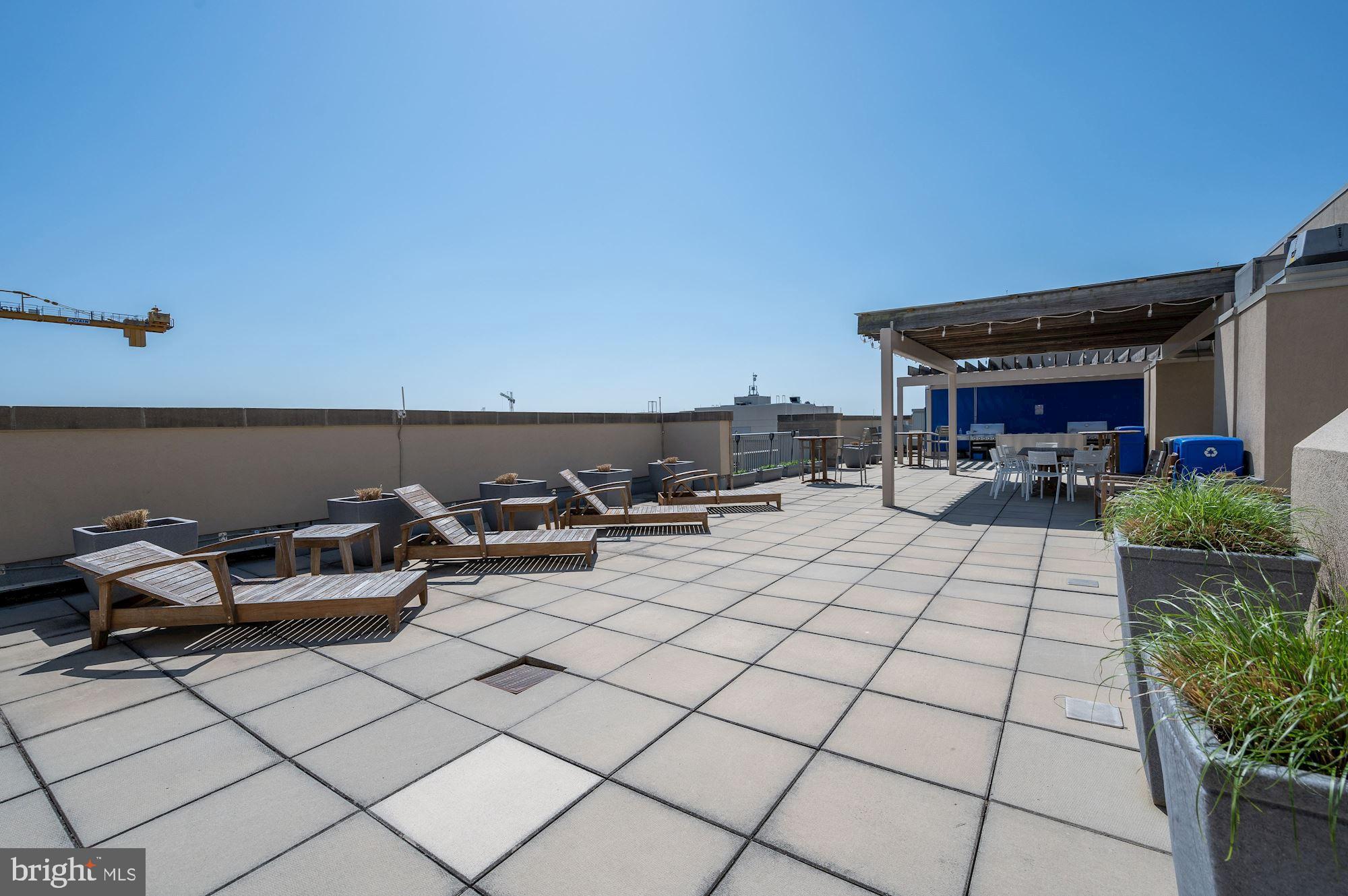 811 4th Street Northwest, Unit 720 Washington, DC 20001 - Photo 26 of 32 Rooftop