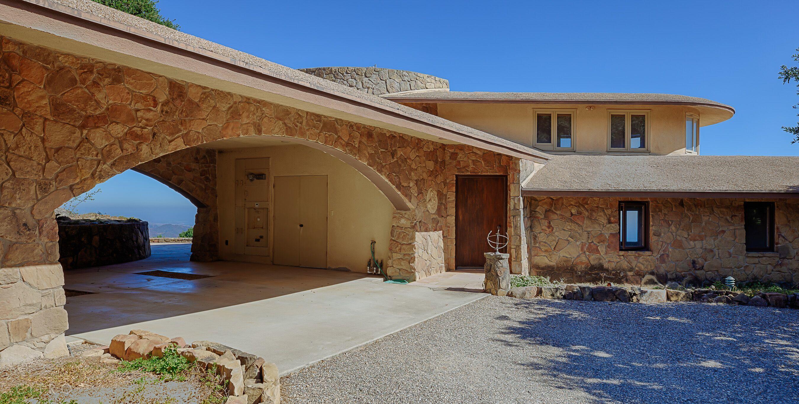 2121 Refugio Road Goleta, CA 93117 - Photo 2 of 28 2121