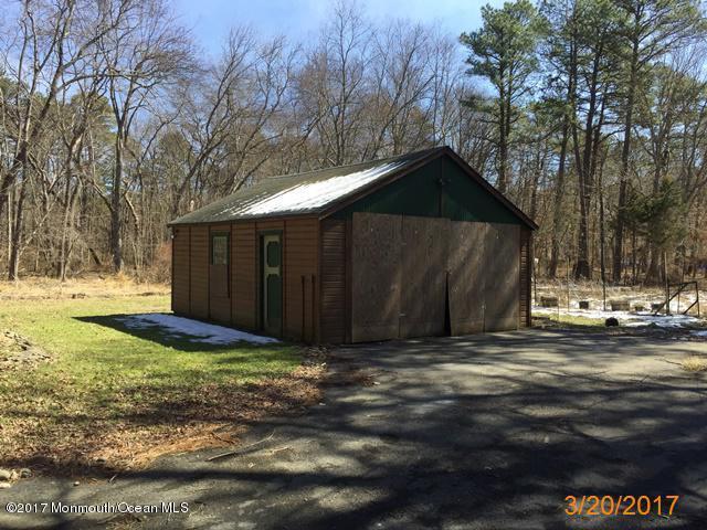 41 Nomoco Road Freehold, NJ 07728 - Photo 8 of 22 IMG_1944 dated