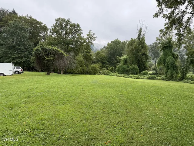 $184,500 | 602 West 2nd Avenue, Big Stone Gap, VA 24219