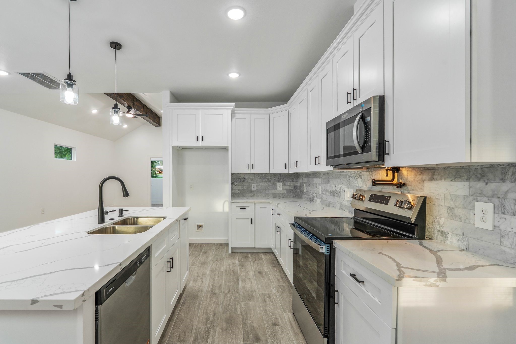 14882 Big Spring Circle Willis, TX 77378 - Photo 14 of 32