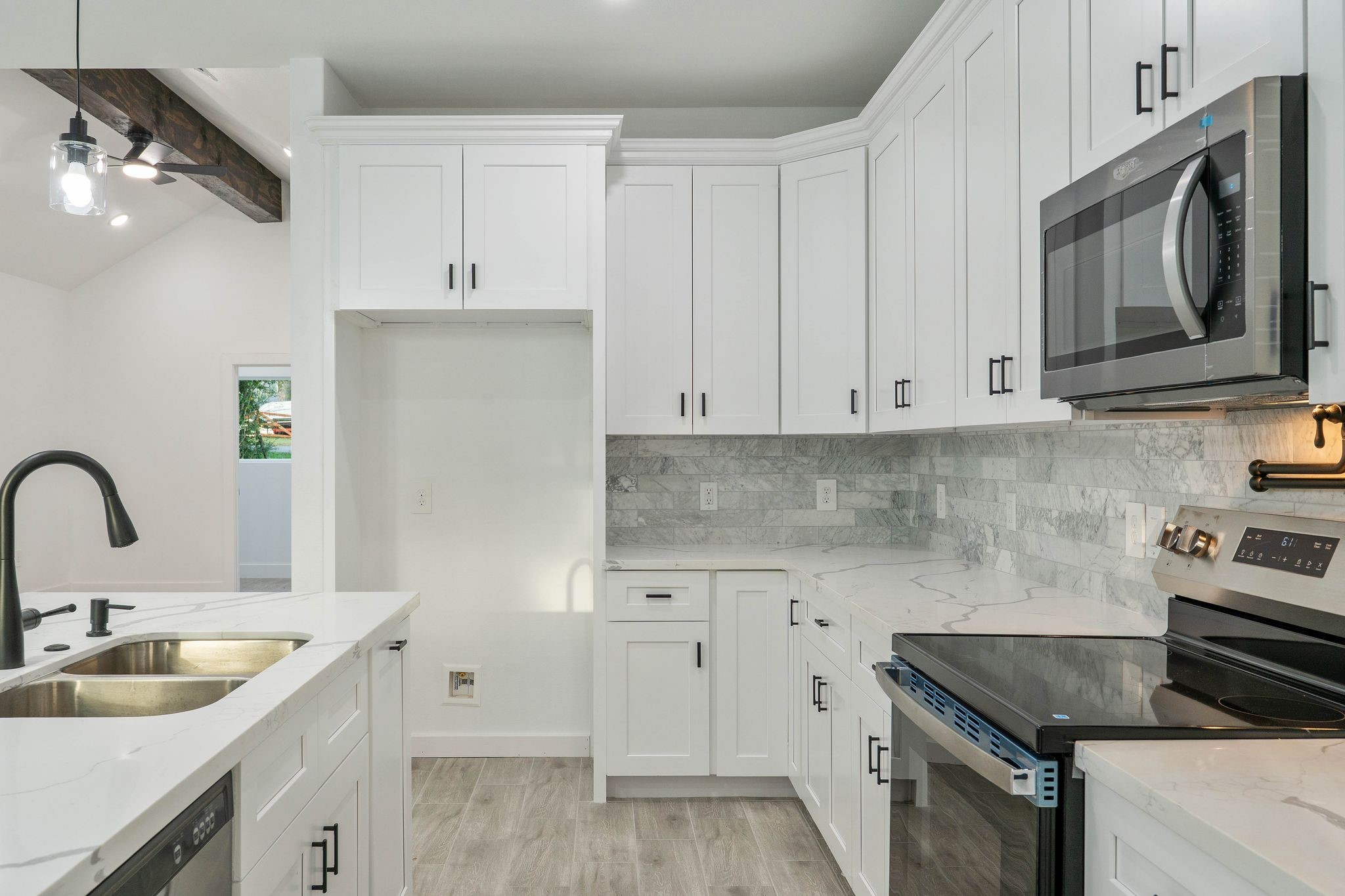 14882 Big Spring Circle Willis, TX 77378 - Photo 15 of 32