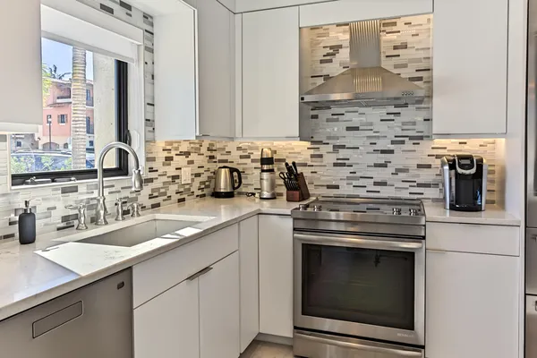 $4,500 | 1955 Northeast 4th Street, Unit 1, Deerfield Beach, FL 33441