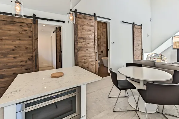 $4,500 | 1955 Northeast 4th Street, Unit 1, Deerfield Beach, FL 33441