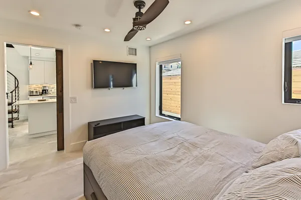 $4,500 | 1955 Northeast 4th Street, Unit 1, Deerfield Beach, FL 33441