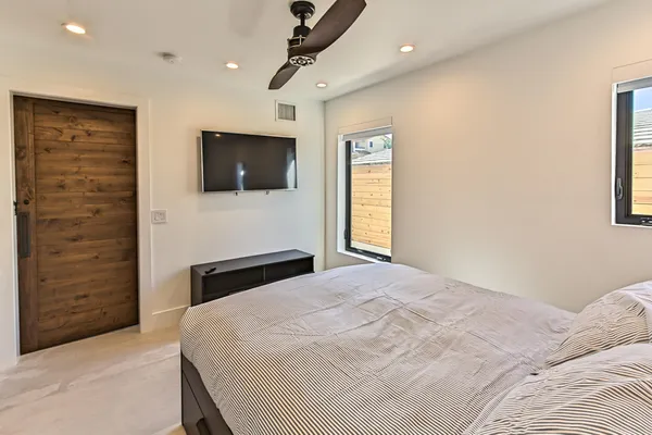 $4,500 | 1955 Northeast 4th Street, Unit 1, Deerfield Beach, FL 33441