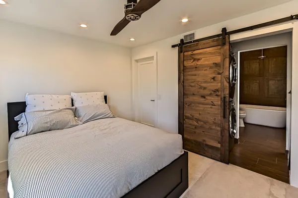 $4,500 | 1955 Northeast 4th Street, Unit 1, Deerfield Beach, FL 33441