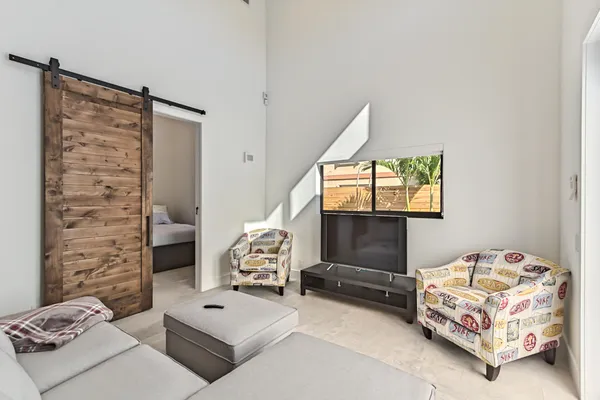 $4,500 | 1955 Northeast 4th Street, Unit 1, Deerfield Beach, FL 33441