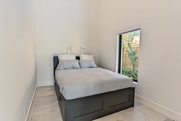 $4,500 | 1955 Northeast 4th Street, Unit 1, Deerfield Beach, FL 33441