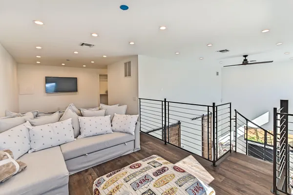 $4,500 | 1955 Northeast 4th Street, Unit 1, Deerfield Beach, FL 33441