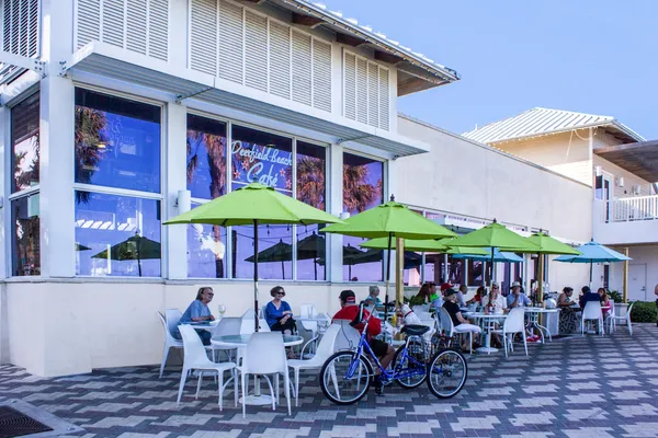 $4,500 | 1955 Northeast 4th Street, Unit 1, Deerfield Beach, FL 33441