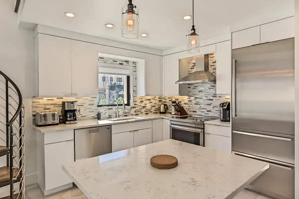 $4,500 | 1955 Northeast 4th Street, Unit 1, Deerfield Beach, FL 33441