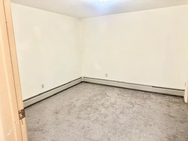 $799 | 40 Race Street, Manor, PA 15665