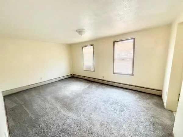 $799 | 40 Race Street, Manor, PA 15665