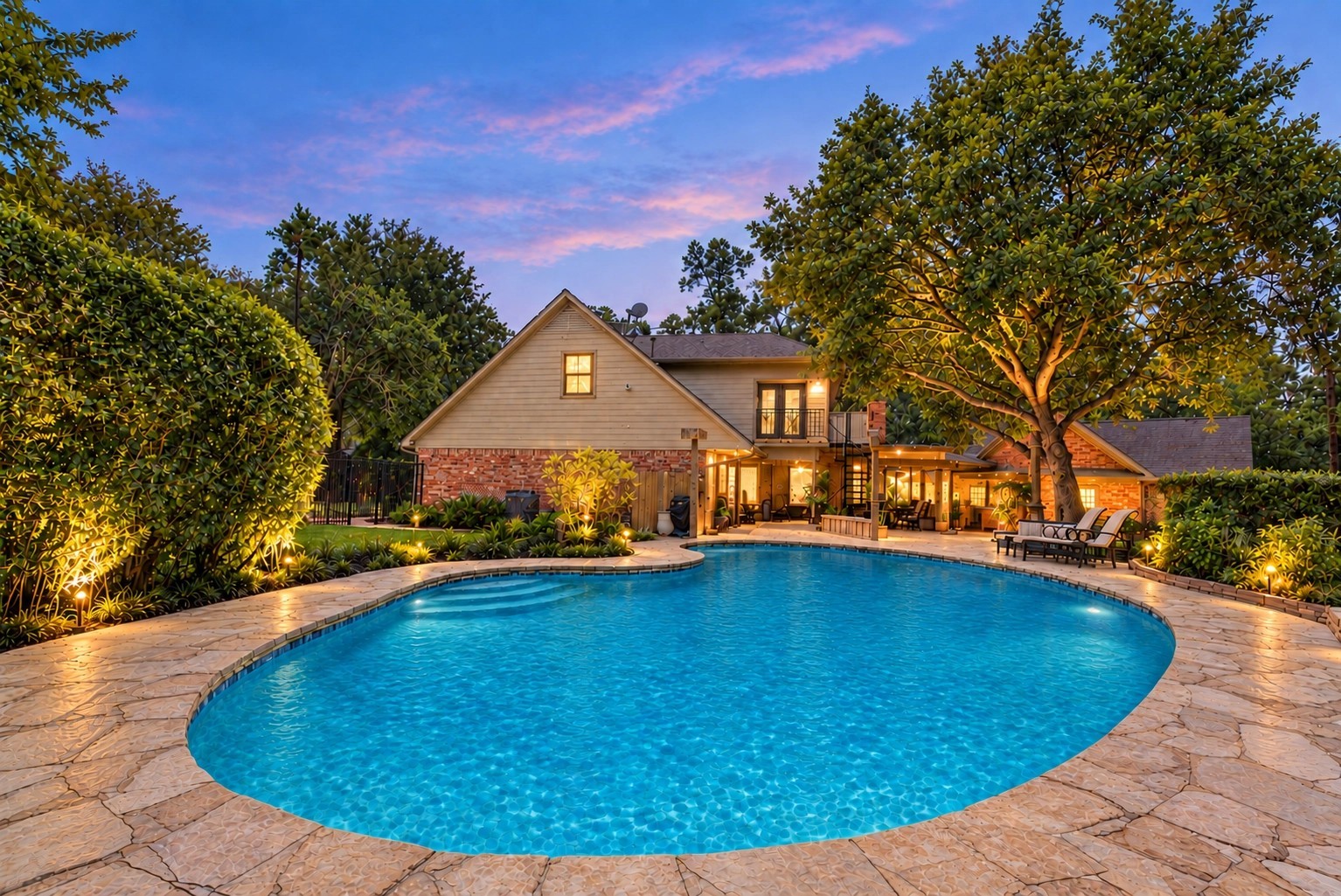 11 Holly Tree Lane Spring, TX 77373 - Photo 2 of 42 Gallery Image 2