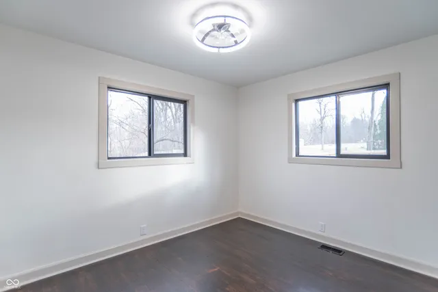 $305,000 | 59 East Greencastle Road, Mooresville, IN 46158