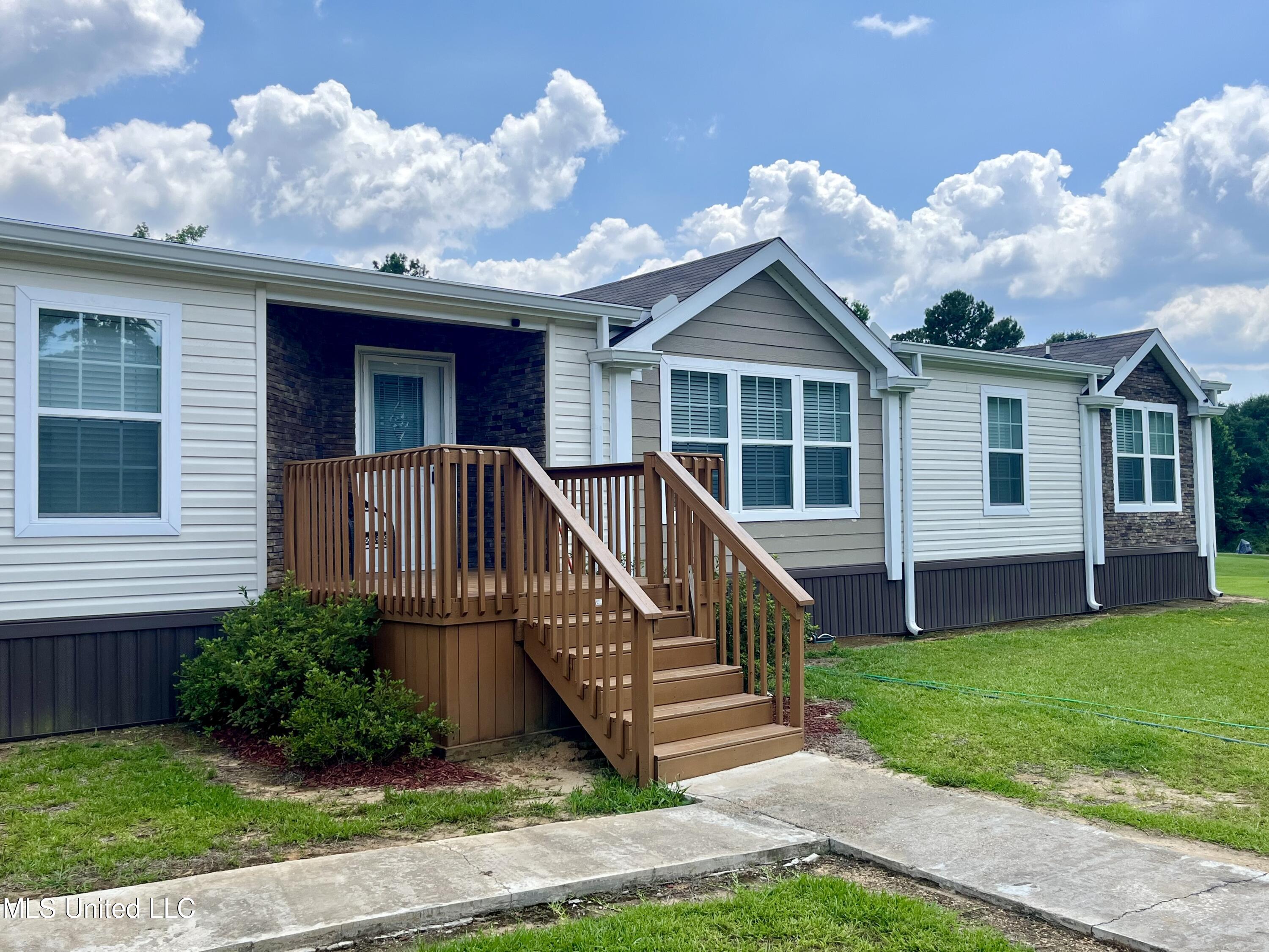 4112 Tyson Road Wesson, MS 39191 - Photo 1 of 43 IMG_6840