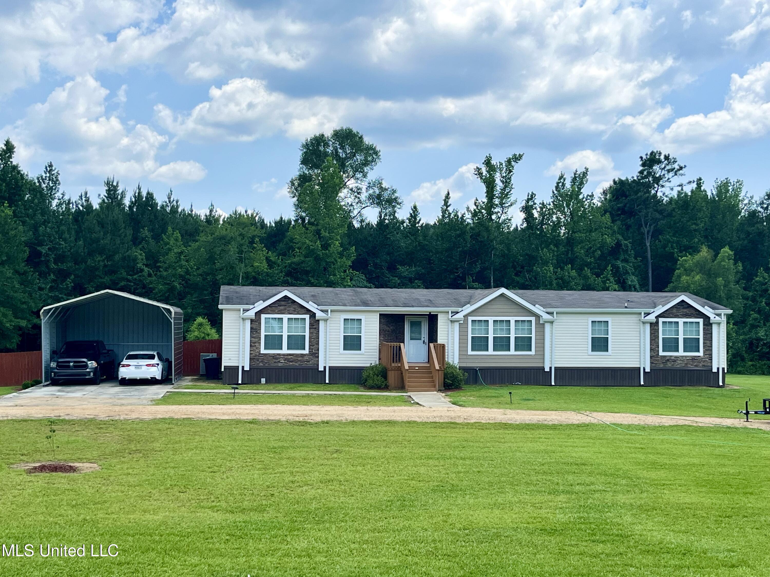4112 Tyson Road Wesson, MS 39191 - Photo 3 of 43 IMG_6842
