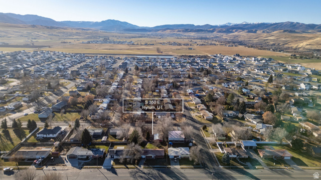 350 S, Unit 9 Hyrum, UT 84319 - Photo 9 of 11