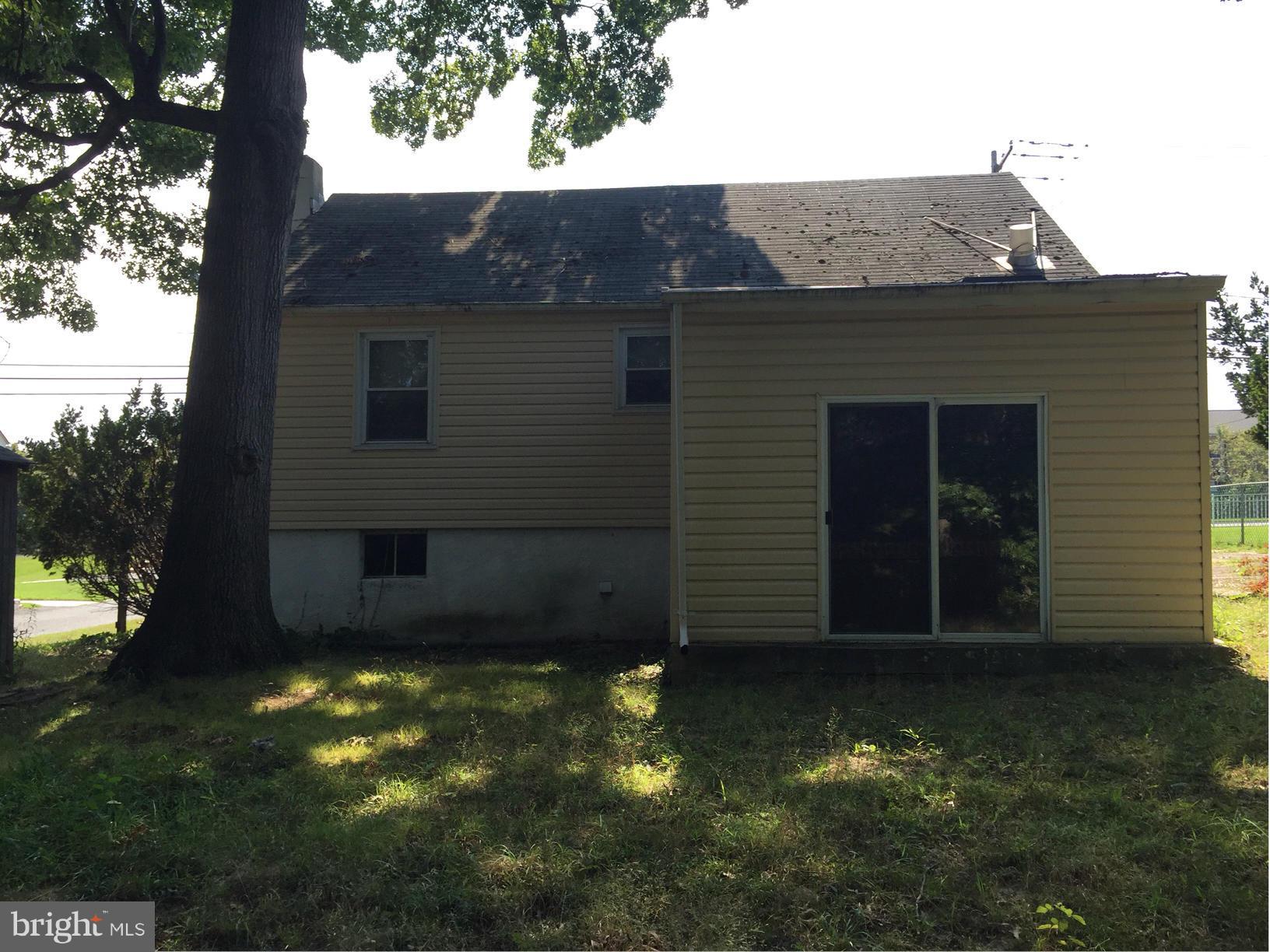 3820 East Joppa Road Baltimore, MD 21234 - Photo 3 of 9 Exterior (Rear)